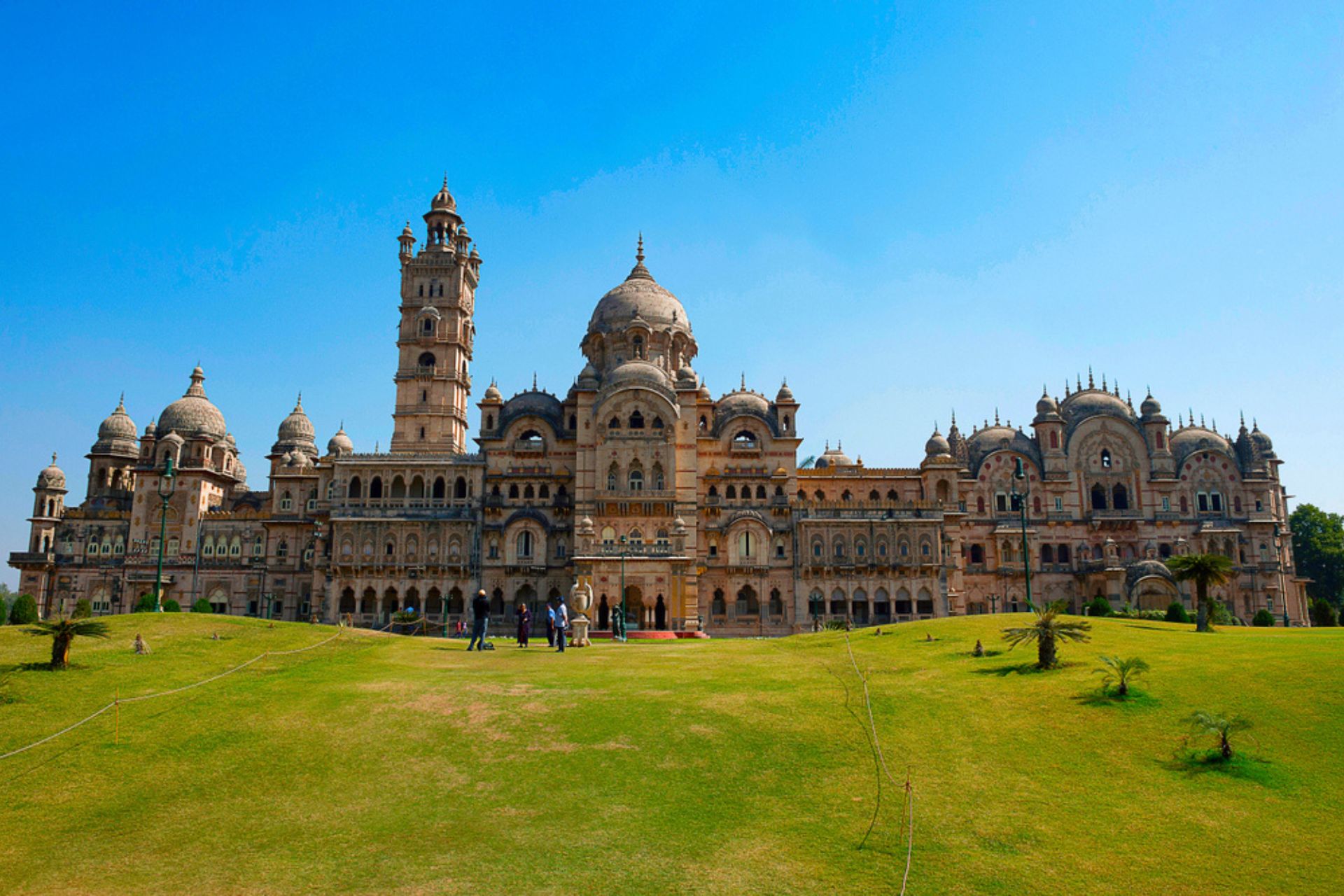Amazing 4 Days 3 Nights Gujarat Tour