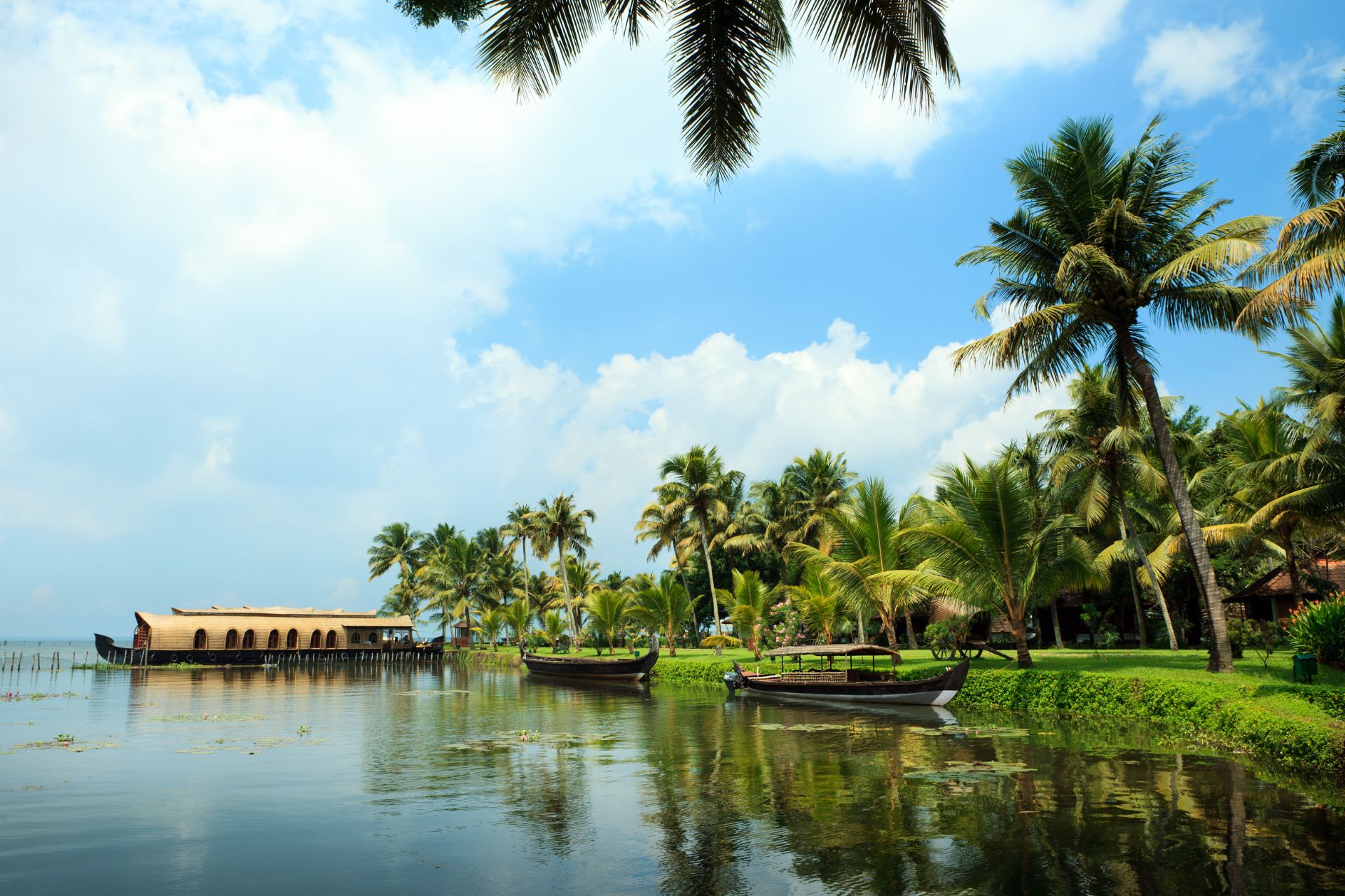 South India's Neelgiri Tour 13 Days